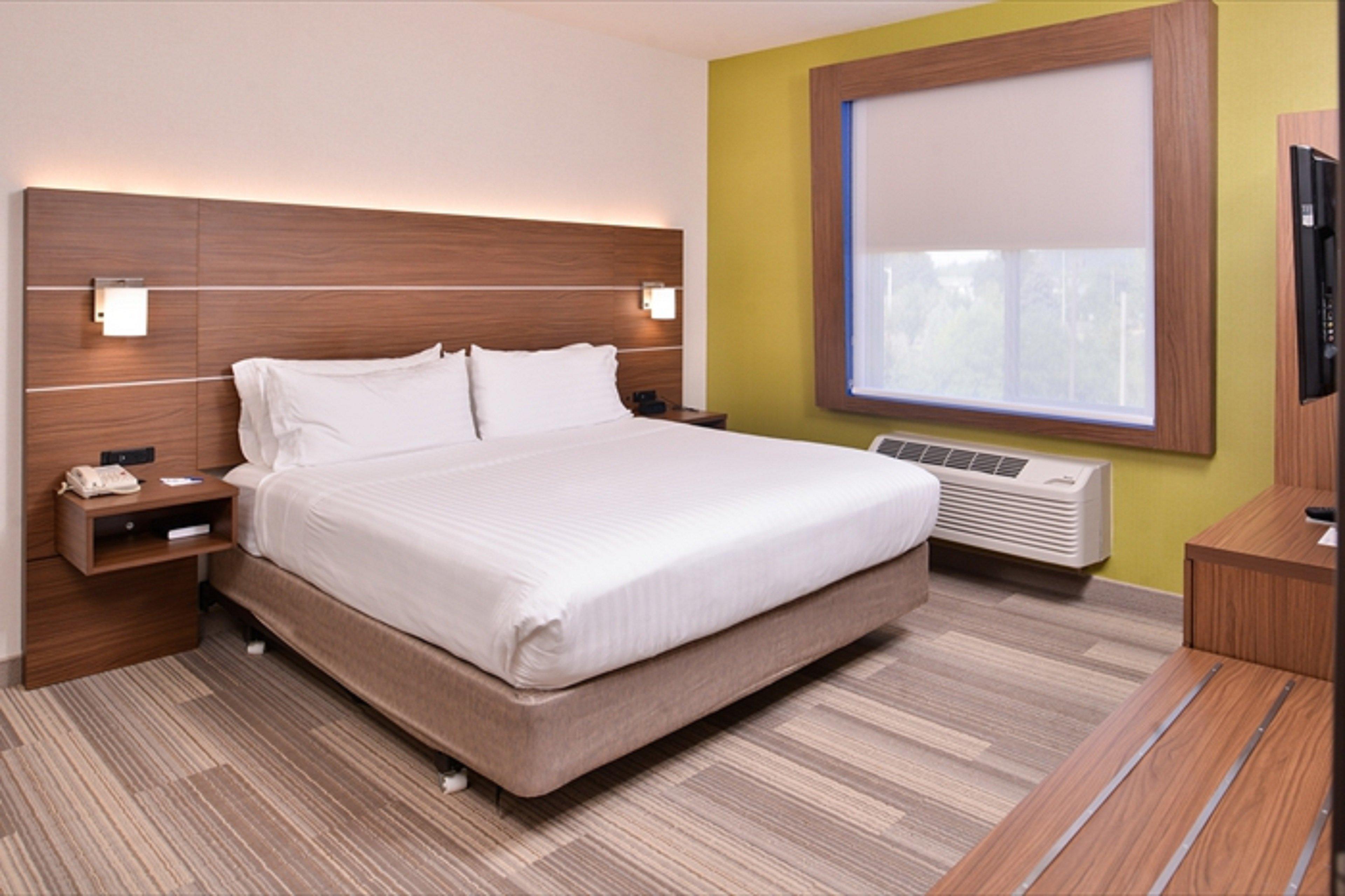 Holiday Inn Express Hotel & Suites Albany By Ihg Exterior foto